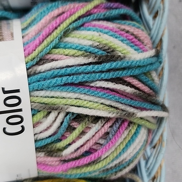 Coach Schachenmayr SMC Bravo Jacquard 254 Yds 4  Hanks Rainbow Acrylic Yarn - Picture 3 of 13